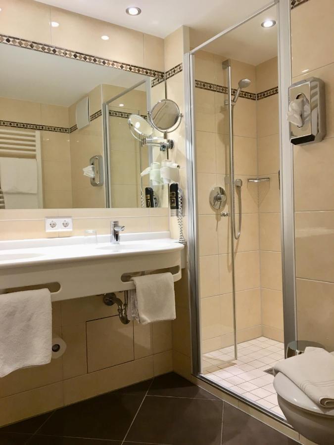 Hotel Engel Ulm Bagian luar foto